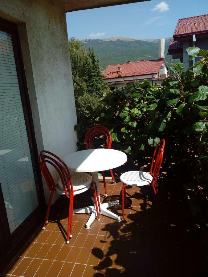 Auberge de jeunesse Vila Veronika à Ohrid Extérieur photo